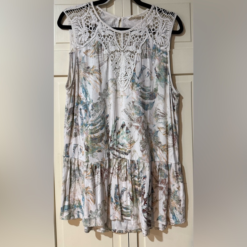 Anthropologie Meadow Rue Multicolor Floral Blouse with Lace Accent